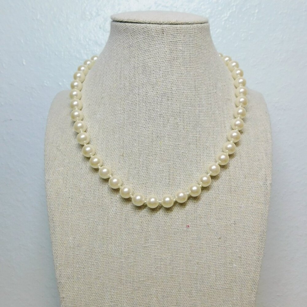 Vintage Richelieu - 15.5" Faux Pearl Choker - New With Tags